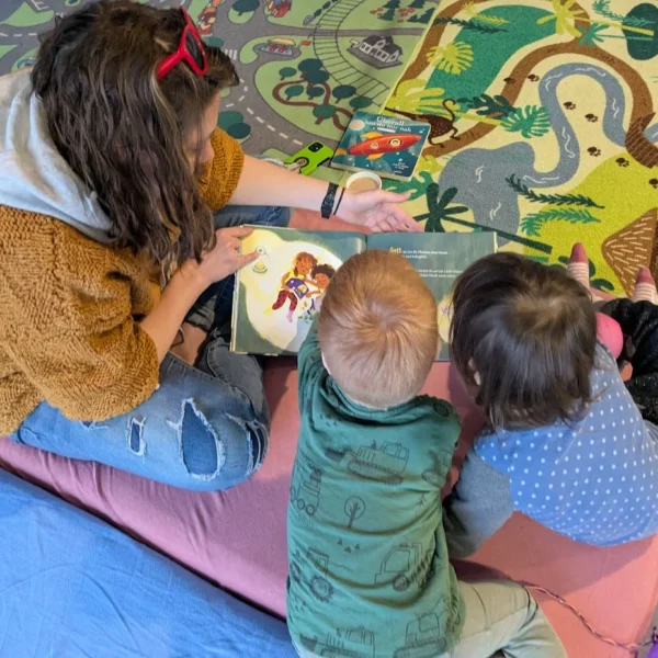 Rianna mit Kindern