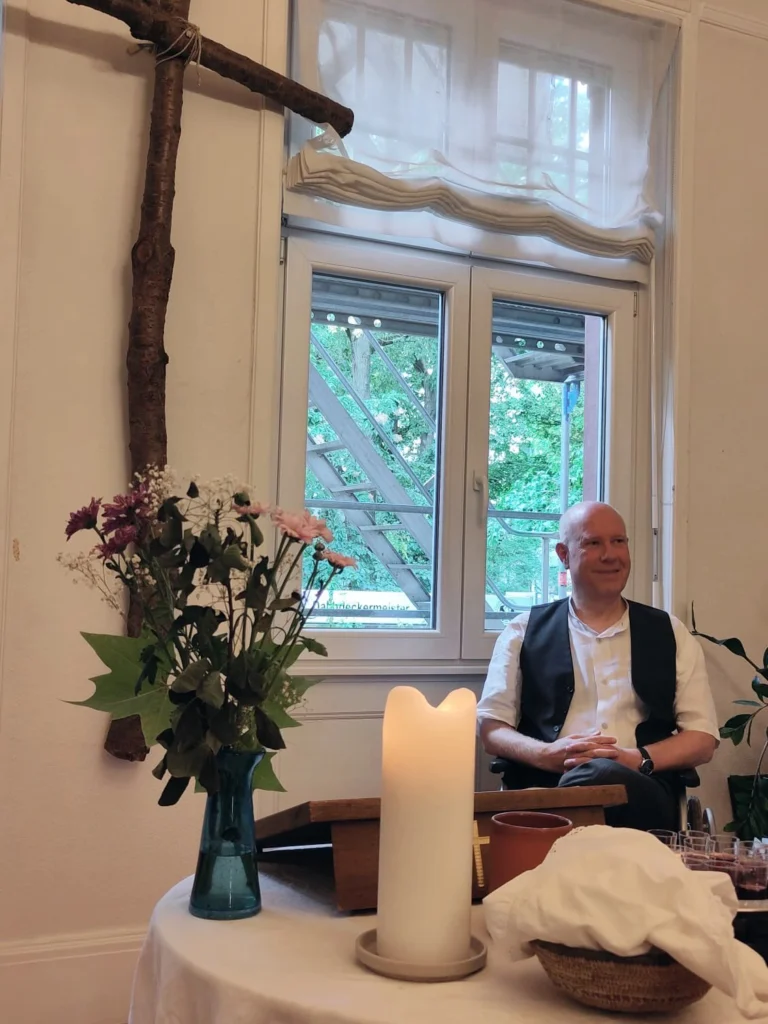 Instagram post from mennoniten_frankfurt. This post is in position 1.