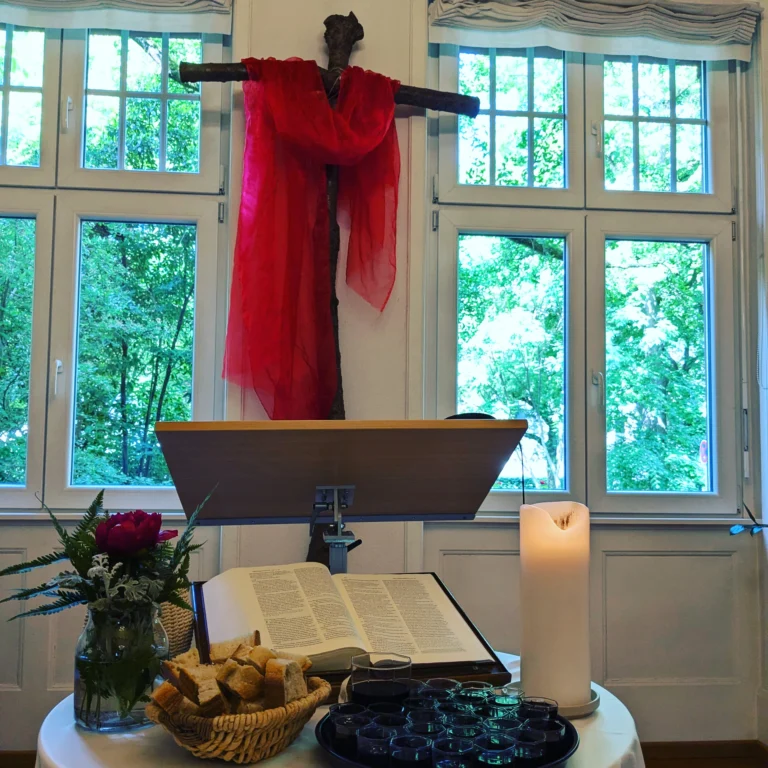 Instagram post from mennoniten_frankfurt. This post is in position 1.